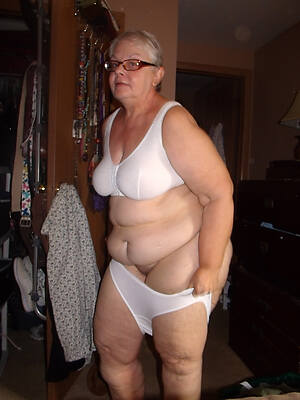 Old women nude