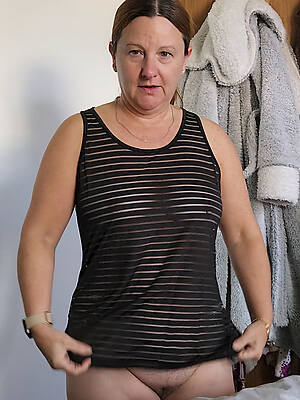 Mature porn pictures