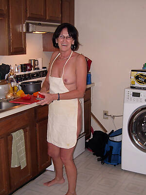 Mature porn pictures