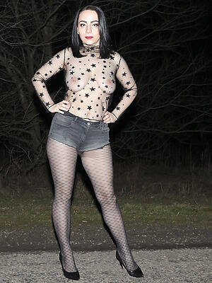 Mature porn pictures