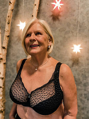 Mature porn pics