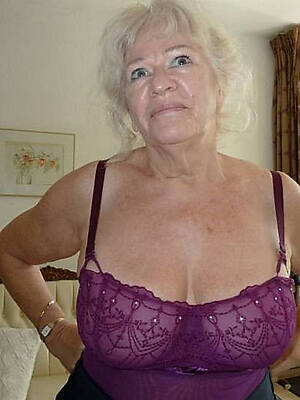 Mature porn pics