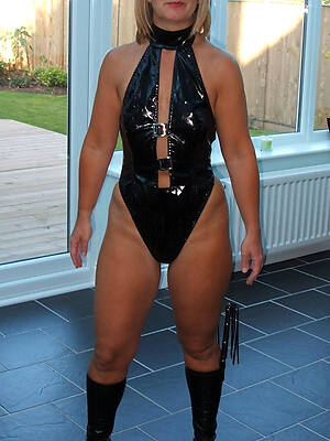 Mature porn pics