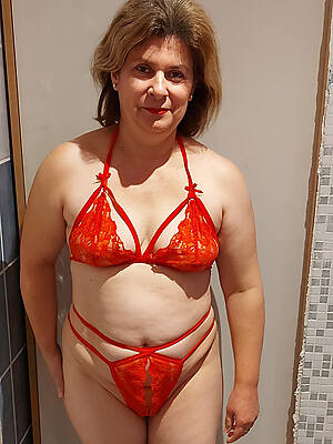 Mature porn pics