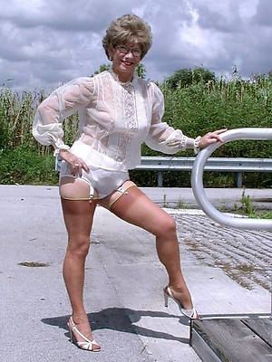 Free mature porn downloads