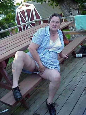 Hot mature porn pictures