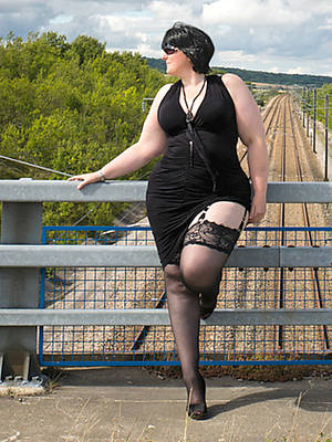 Mature porn downloads pics