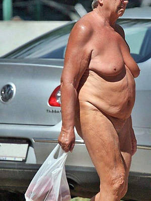 Hot mature women downloads pics