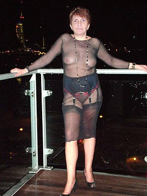 Mature porn downloads pics