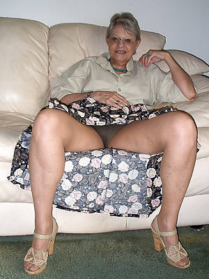 Old women porn pics
